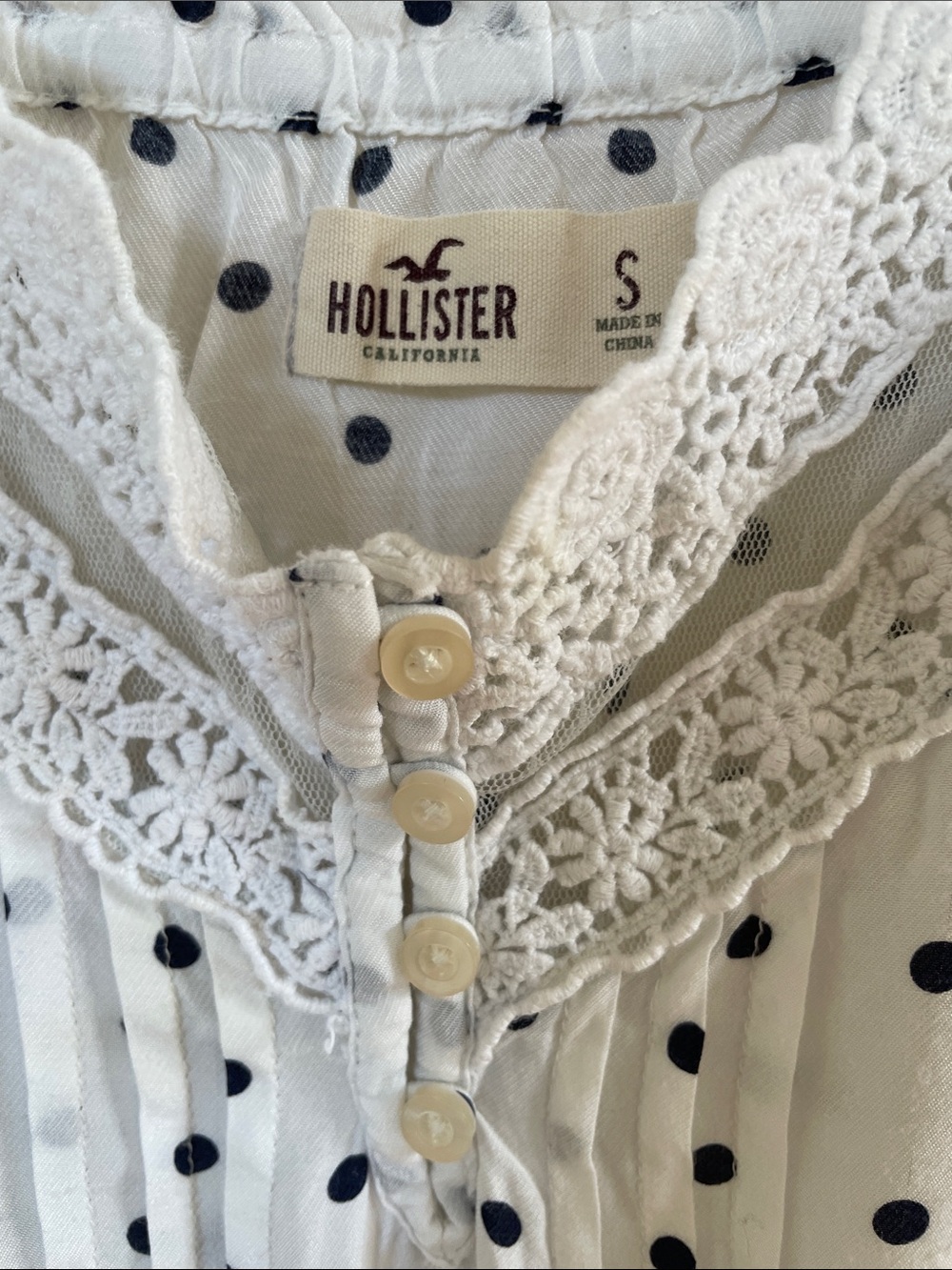 Hollister polka Dot Tank Top - Picture 2 of 3